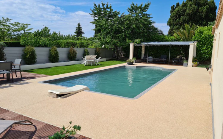 avantages-marbre-resine-plages-piscine