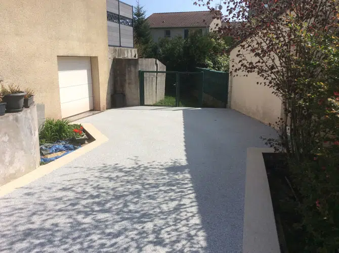 moquette de pierre résistante aux intempéries