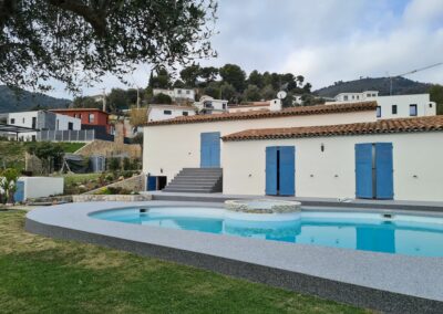 Revêtement moquette de pierre pour plage de piscine