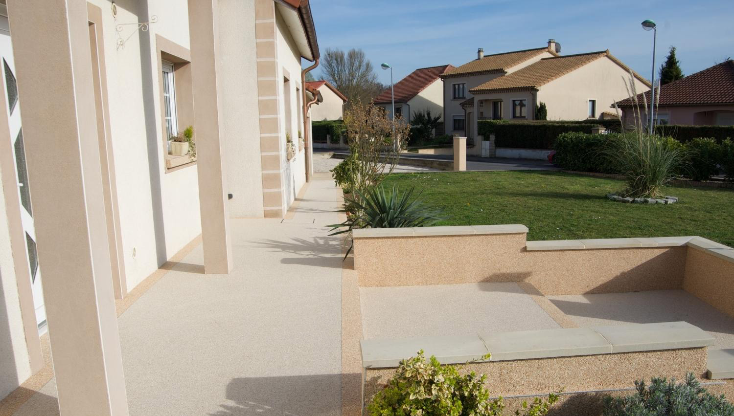 projet-amenagement-allee-de-maison-cour-couverture