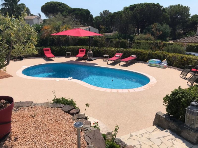 Choisir le revêtement Home Résine® pour votre piscine